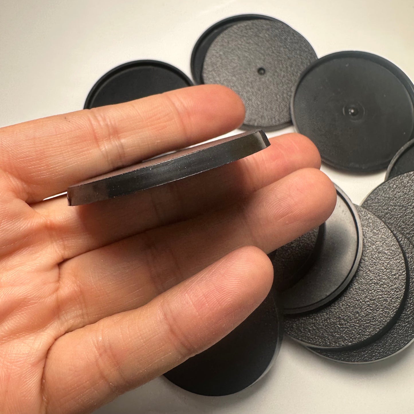 50mm Round Bases - Compatible with Warhammer 40k Dreadnoughts & Large Scale Monsters - Wargame Base World